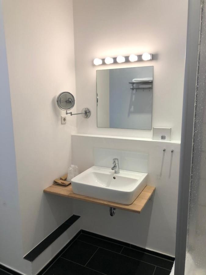 Lili Living Hotel Ratingen Exteriör bild
