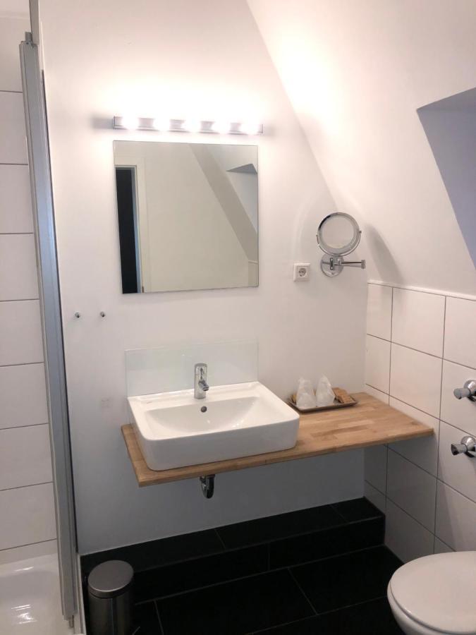 Lili Living Hotel Ratingen Exteriör bild